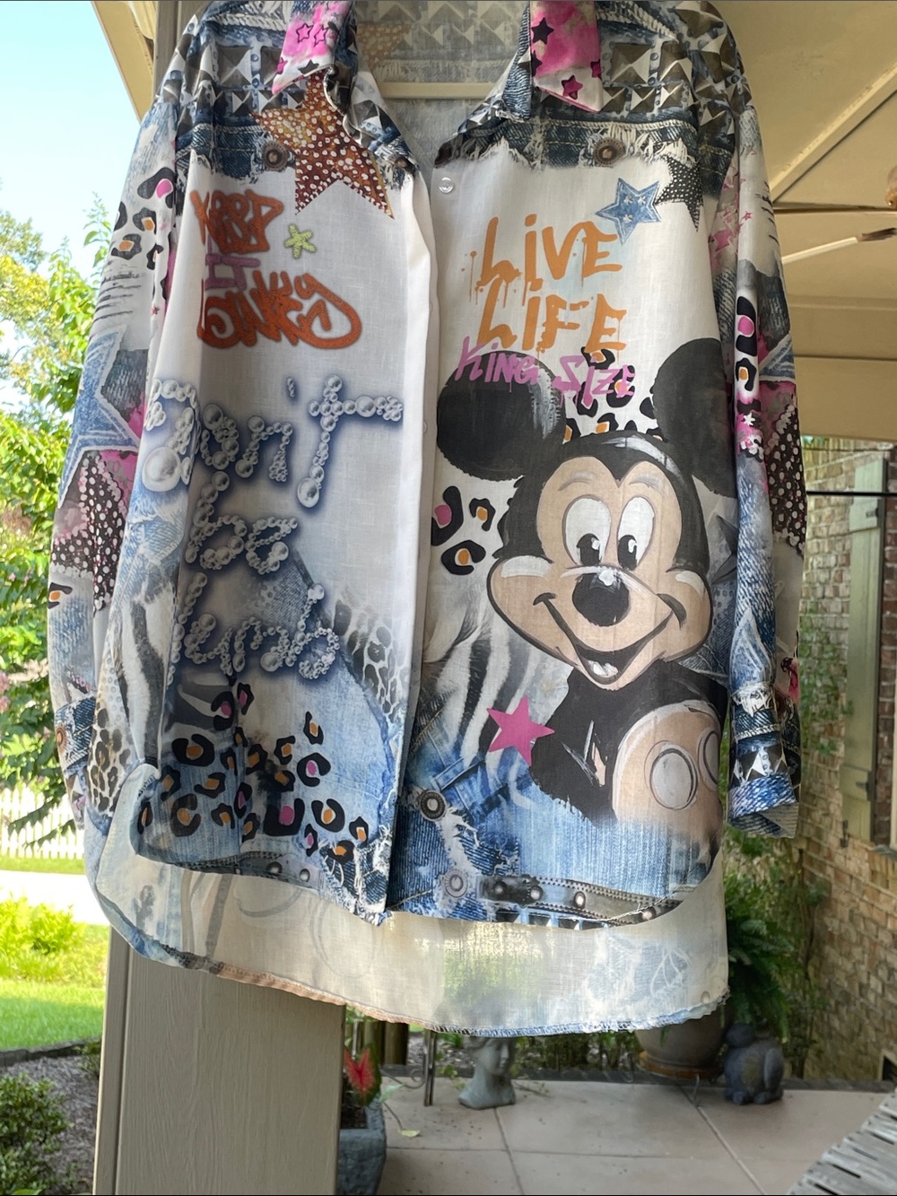 Free for Humanity of Italy Blue and Tan Patterned Button-Up Top one size.